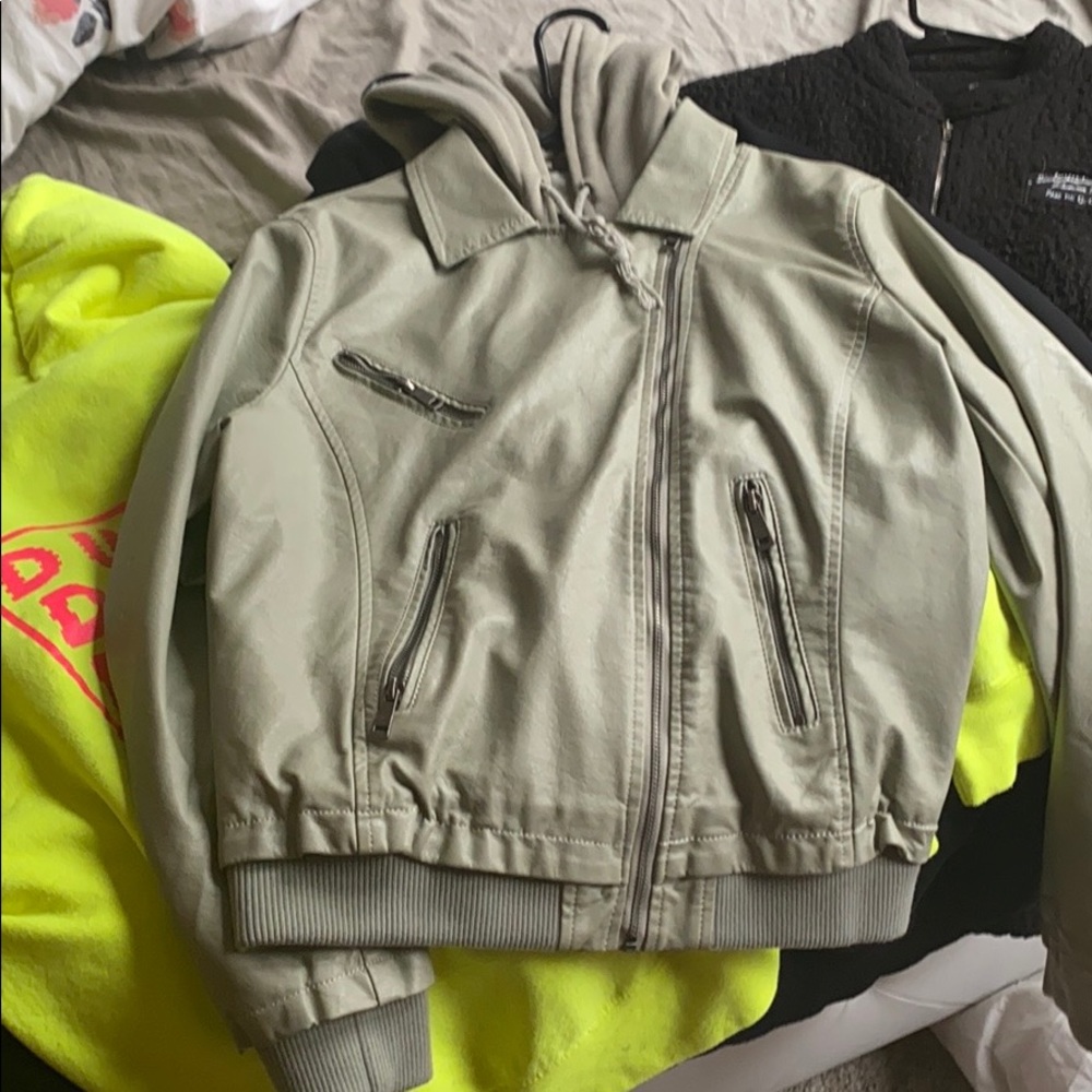 Dutch bros leather jacket